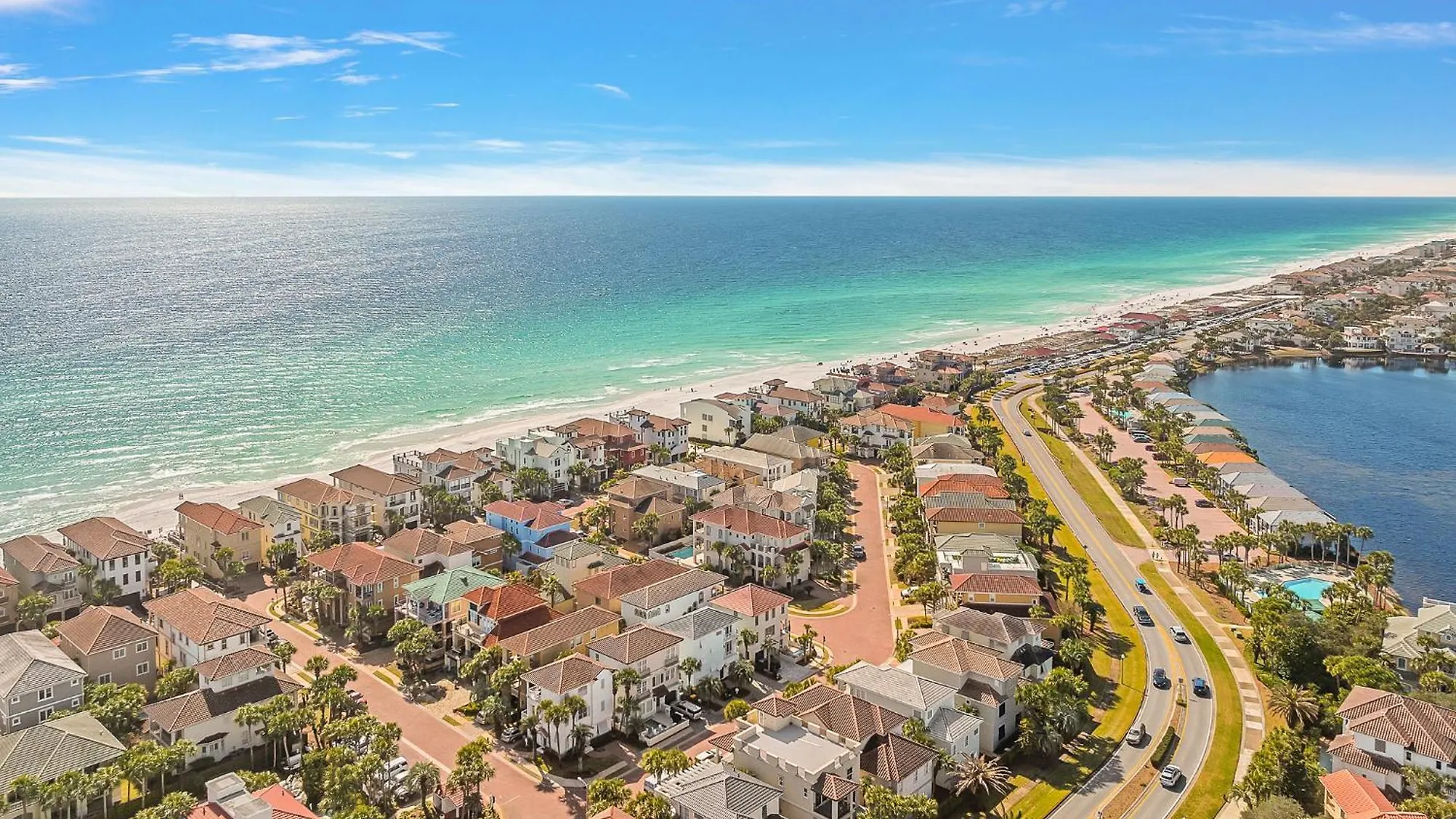 Holiday home Beach View - Gated Community With Pool Hot Tub Destin