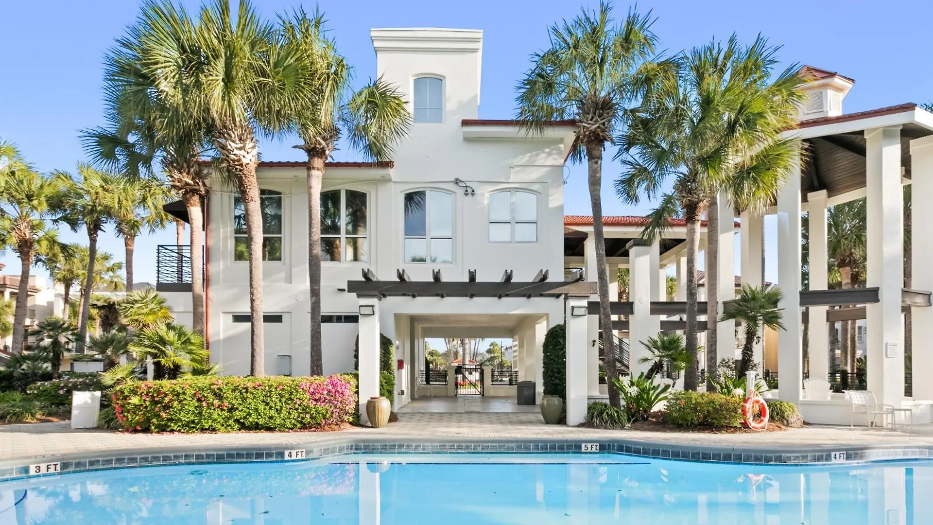 Beach View - Gated Community With Pool Hot Tub Destin Holiday home
